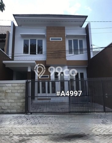Hunian Elit LB 120m2 Siap Huni Desain Elegan di Panjang Jiwo, Surabaya Hunian Elit LB 120m2 Siap Huni Desain Elegan di Panjang Jiwo, Surabaya