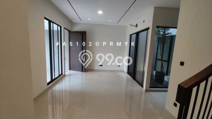 Rumah Elit Modern Siap Huni di Citraland Surabaya Rumah Elit Modern Siap Huni di Citraland Surabaya