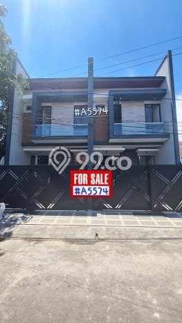 Dijual Hunian Rumah Nyaman 3 KT di kertajaya, Surabaya Dijual Hunian Rumah Nyaman 3 KT di kertajaya, Surabaya