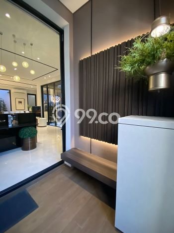 Rumah Luxury Modern Tanpa Renovasi di Citraland Surabaya Rumah Luxury Modern Tanpa Renovasi di Citraland Surabaya