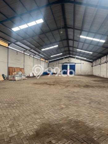 Unit Gudang Tersedia di Margomulyo Spesifikasi LB 1000m2 Unit Gudang Tersedia di Margomulyo Spesifikasi LB 1000m2