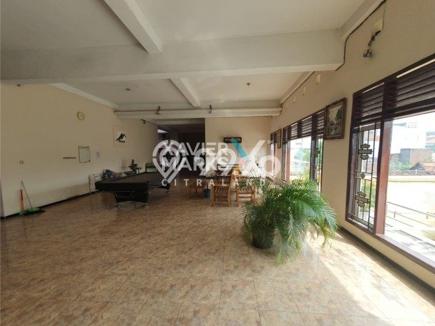 Kost Dijual di Kutisari dengan 39 KT dan Luas 2000m2 Kost Dijual di Kutisari dengan 39 KT dan Luas 2000m2
