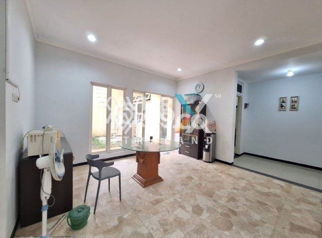 For Sale Rumah Elit Exclusive di Sambikerep, Surabaya For Sale Rumah Elit Exclusive di Sambikerep, Surabaya
