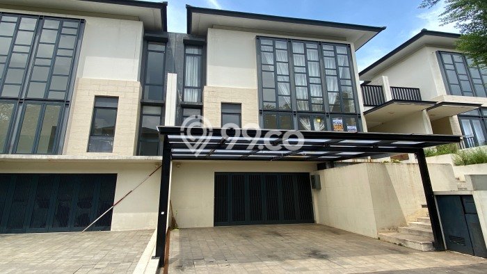 Rumah di BSD, 4 KT, Konsep Modern, LT 220m² LB 282m² Rumah di BSD, 4 KT, Konsep Modern, LT 220m² LB 282m²