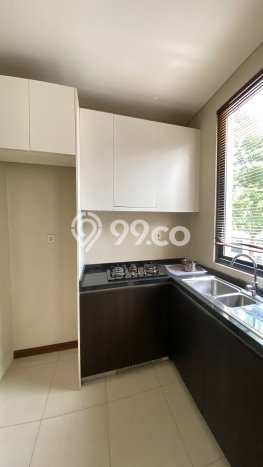 Rumah di BSD, 4 KT, Konsep Modern, LT 220m² LB 282m² Rumah di BSD, 4 KT, Konsep Modern, LT 220m² LB 282m²