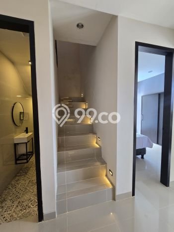 Dijual Rumah Luas Megah Dengan View Cantik di Lippo Karawaci, Tangerang Dijual Rumah Luas Megah Dengan View Cantik di Lippo Karawaci, Tangerang