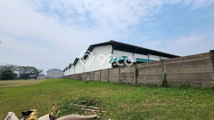 Lahan Strategis di BSD Tangerang Disewakan dengan Luas 6557m2 Lahan Strategis di BSD Tangerang Disewakan dengan Luas 6557m2