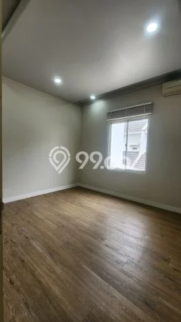Disewakan Rumah Murah di Gading Serpong Tangerang Punya 5 KT Disewakan Rumah Murah di Gading Serpong Tangerang Punya 5 KT