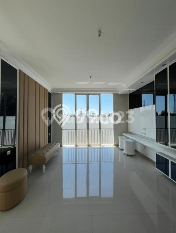 Rumah Elit LB 226m2 Siap Pakai Desain Elegan di Pakuwon Indah, Surabaya Rumah Elit LB 226m2 Siap Pakai Desain Elegan di Pakuwon Indah, Surabaya