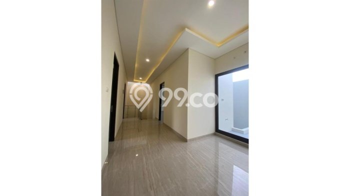 Rumah Elit Modern Siap Huni di Citraland Surabaya Rumah Elit Modern Siap Huni di Citraland Surabaya