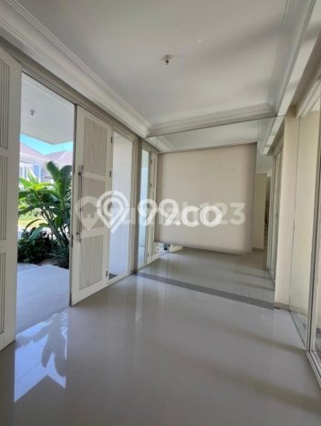 Rumah Elit LB 226m2 Siap Pakai Desain Elegan di Pakuwon Indah, Surabaya Rumah Elit LB 226m2 Siap Pakai Desain Elegan di Pakuwon Indah, Surabaya