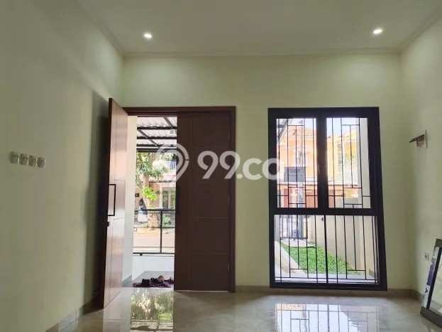 Rumah area Cibubur, 3 KT, Area Asri, LT 119m² Bangunan 150m² Rumah area Cibubur, 3 KT, Area Asri, LT 119m² Bangunan 150m²