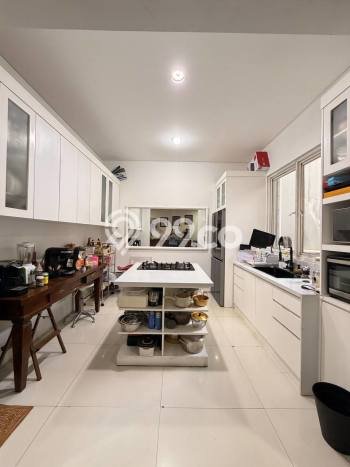 For Sale! Luxury House LT 162m2 Desain Elegan di Tanah Kusir For Sale! Luxury House LT 162m2 Desain Elegan di Tanah Kusir