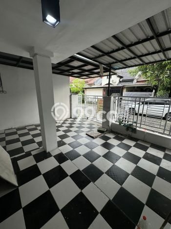 Rumah Cantik Siap Huni Di Sidoarjo Luas 198m2 Lokasi Strategis Rumah Cantik Siap Huni Di Sidoarjo Luas 198m2 Lokasi Strategis