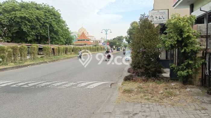 Komersial disewakan lokasi strategis Sidoarjo Sidoarjo 242m2 Komersial disewakan lokasi strategis Sidoarjo Sidoarjo 242m2