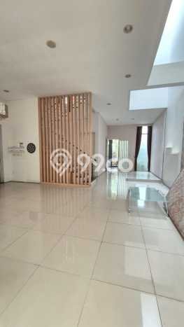 Dijual Rumah Premium dengan Fasilitas Sekitar Komplit di Sidoarjo, Sidoarjo Dijual Rumah Premium dengan Fasilitas Sekitar Komplit di Sidoarjo, Sidoarjo