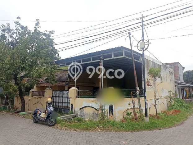 Dijual Cepat Rumah Bagus Siap Huni LB 180m2 di Sidoarjo, Sidoarjo Dijual Cepat Rumah Bagus Siap Huni LB 180m2 di Sidoarjo, Sidoarjo