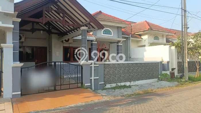 Rumah Bagus Siap Pakai Di Waru Luas 140m2 Aman Rumah Bagus Siap Pakai Di Waru Luas 140m2 Aman