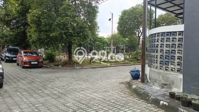 Dijual Rumah Minimalis Bagus Punya 3 KT di Rungkut Surabaya SHM Dijual Rumah Minimalis Bagus Punya 3 KT di Rungkut Surabaya SHM