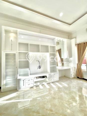 Siap Huni Hunian Elit 5 Kamar di Waru Dekat ke Mana Pun Siap Huni Hunian Elit 5 Kamar di Waru Dekat ke Mana Pun