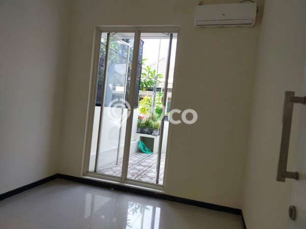 Rumah Bagus Siap Huni Di Sidoarjo Luas 100m2 Lokasi Strategis Rumah Bagus Siap Huni Di Sidoarjo Luas 100m2 Lokasi Strategis