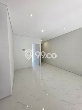 Jual Rumah Strategis Bagus Punya 4 KT di Rungkut Surabaya SHM Jual Rumah Strategis Bagus Punya 4 KT di Rungkut Surabaya SHM
