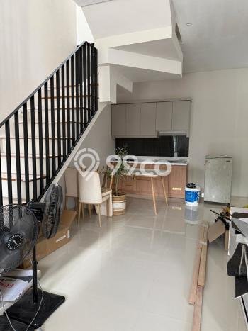 Dijual Rumah Strategis Bagus Punya 5 KT di BSD Tangerang Selatan SHM Dijual Rumah Strategis Bagus Punya 5 KT di BSD Tangerang Selatan SHM