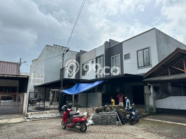 Siap Huni Hunian Elit 4 Kamar di BSD Dekat ke Mana Saja Siap Huni Hunian Elit 4 Kamar di BSD Dekat ke Mana Saja