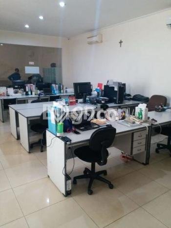 Kantor Dijual di Surabaya LT 428m2 & LB 400m2 Lokasi Terbaik! Kantor Dijual di Surabaya LT 428m2 & LB 400m2 Lokasi Terbaik!
