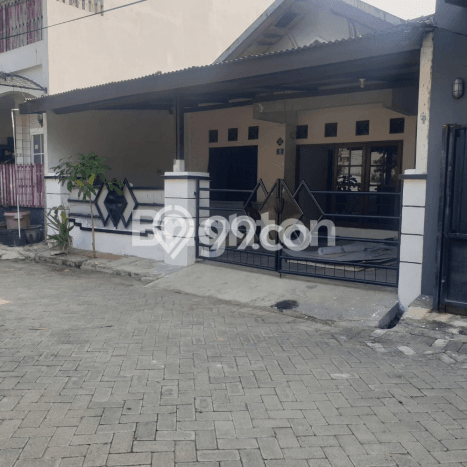 Dijual Cepat Rumah 2 KT 1 KM di Lokasi Strategis Lakarsantri, Surabaya Dijual Cepat Rumah 2 KT 1 KM di Lokasi Strategis Lakarsantri, Surabaya