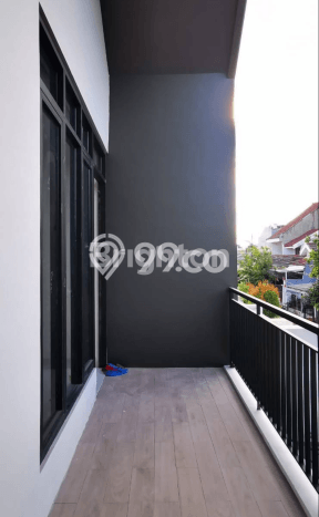 DIJUAL CEPAT! Rumah Premium di Rungkut, Surabaya, LT 120m² LB 200m² BISA KPR! DIJUAL CEPAT! Rumah Premium di Rungkut, Surabaya, LT 120m² LB 200m² BISA KPR!