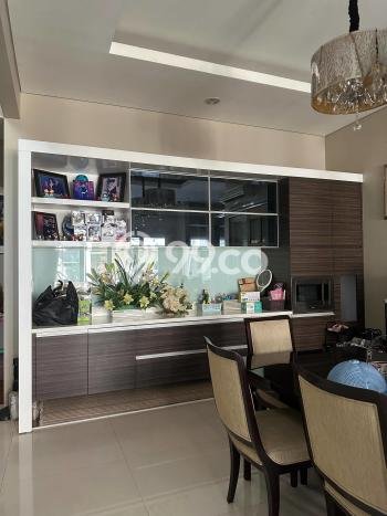 Siap Huni Rumah Mewah 5 Kamar di Sukolilo Dekat ke Mana Pun Siap Huni Rumah Mewah 5 Kamar di Sukolilo Dekat ke Mana Pun