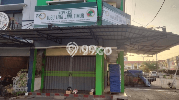 INVESTASI MENGUNTUNGKAN! Ruko di Waru, Luas 90m2m², Pusat Komersial INVESTASI MENGUNTUNGKAN! Ruko di Waru, Luas 90m2m², Pusat Komersial