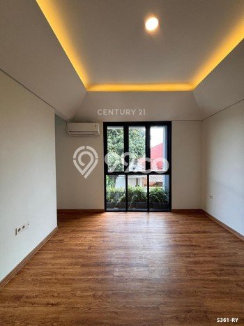 For Sale Rumah 3 Kamar Lokasi Strategis Nyaman dan Strategis di Serpong Utara For Sale Rumah 3 Kamar Lokasi Strategis Nyaman dan Strategis di Serpong Utara