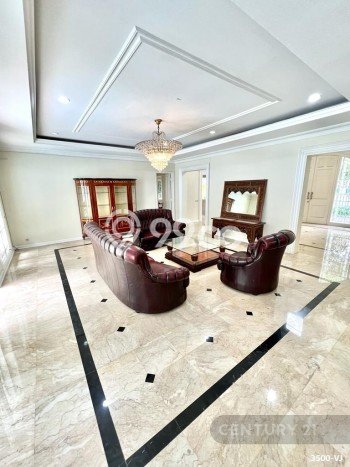 Ready to Use! Luxury House LT 820m2 Desain Elegan di Pondok Indah Ready to Use! Luxury House LT 820m2 Desain Elegan di Pondok Indah