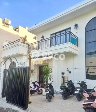 LOKASI TERBAIK! Vila di , Ukuran 250m2m², Area Strategis dengan akses bagus LOKASI TERBAIK! Vila di , Ukuran 250m2m², Area Strategis dengan akses bagus