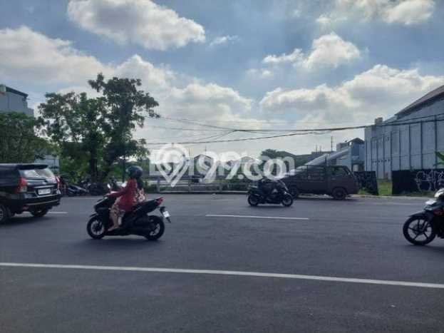 Tanah Dijual Lokasi Denpasar Barat, Denpasar Luas 7430m2 Legalitas Aman Tanah Dijual Lokasi Denpasar Barat, Denpasar Luas 7430m2 Legalitas Aman