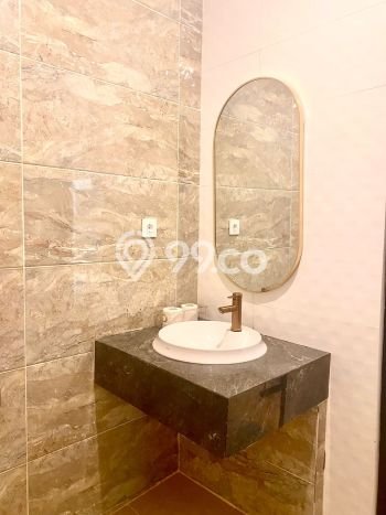 LOKASI TERBAIK! Vila di , Ukuran 250m2m², Area Strategis dengan akses bagus LOKASI TERBAIK! Vila di , Ukuran 250m2m², Area Strategis dengan akses bagus