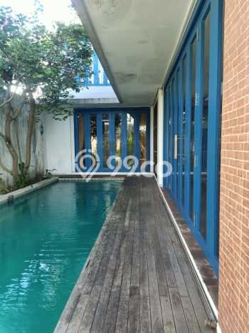 Vila Kawasan , Area 300m2m², Cocok untuk hunian Anda Vila Kawasan , Area 300m2m², Cocok untuk hunian Anda