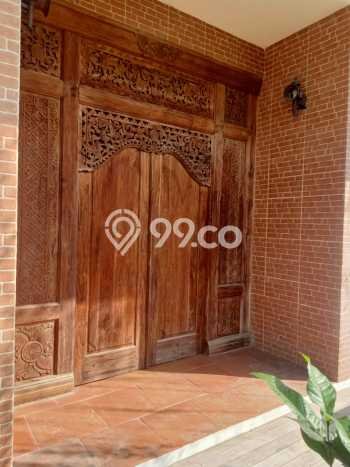 Vila Kawasan , Area 300m2m², Cocok untuk hunian Anda Vila Kawasan , Area 300m2m², Cocok untuk hunian Anda
