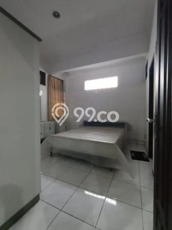 Rumah Luxury Modern Tanpa Renovasi di Raya Darmo Surabaya Rumah Luxury Modern Tanpa Renovasi di Raya Darmo Surabaya