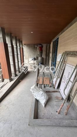 Rumah Luxury Modern Tanpa Renovasi di Citraland Surabaya Rumah Luxury Modern Tanpa Renovasi di Citraland Surabaya