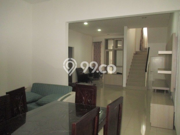 Jual Rumah Luas Elegan Dengan View Cantik di BSD, Tangerang Jual Rumah Luas Elegan Dengan View Cantik di BSD, Tangerang