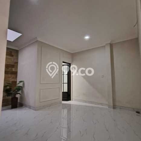 PROMO SPESIAL! Rumah Nyaman di BSD City, Luas 112m² Bangunan 90m² PROMO SPESIAL! Rumah Nyaman di BSD City, Luas 112m² Bangunan 90m²