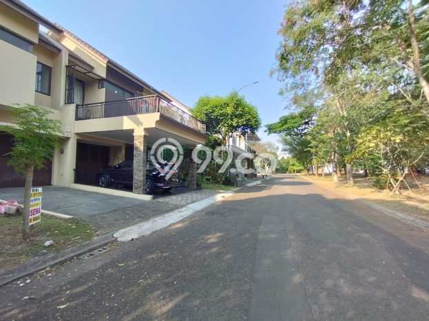 For Sale! Luxury House LT 220m2 Desain Modern di BSD City For Sale! Luxury House LT 220m2 Desain Modern di BSD City