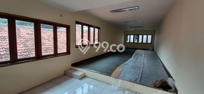 Kantor Dijual di Prime Area Jakarta Barat Luas 540m2 Kantor Dijual di Prime Area Jakarta Barat Luas 540m2