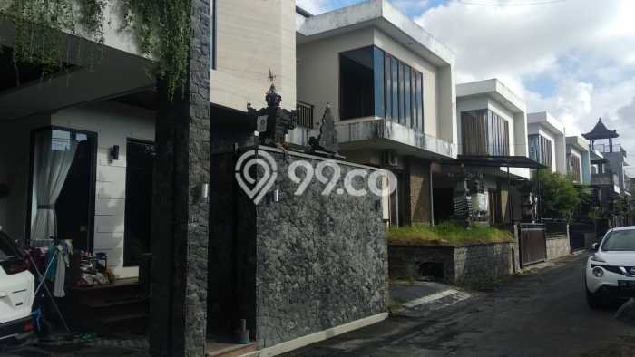 Rumah Luas Asri 4 KT Siap Huni di Renon Denpasar Rumah Luas Asri 4 KT Siap Huni di Renon Denpasar