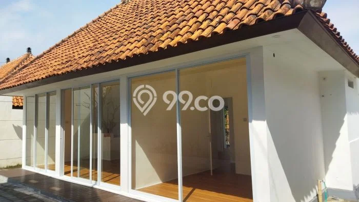 VILLA DEKAT PANTAI SABA DAN SANUR HARGA NEGO VILLA DEKAT PANTAI SABA DAN SANUR HARGA NEGO