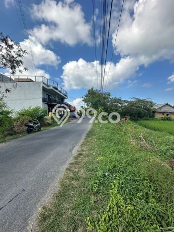 POTENSIAL! Tanah di , Luas 422m2m², Lokasi Strategis POTENSIAL! Tanah di , Luas 422m2m², Lokasi Strategis