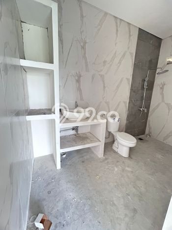 Rumah Luxury Modern Tanpa Renovasi di Canggu Badung Rumah Luxury Modern Tanpa Renovasi di Canggu Badung